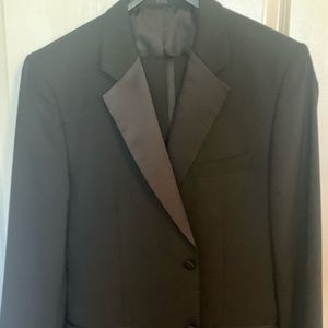 Black 2 button Jones New York Tuxedo